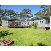New 3 Bedroom House On Very Quiet Headland With Filtered Ocean Views, 100 M To Beach