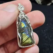Trekntreasures Handmade Geometric Labradorite Stone .925 Sterling Silver Pendant