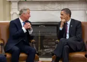 PRESIDENT BARRACK OBAMA MEETING WITH PRINCE CHARLES 2011 5X7 PHOTO
