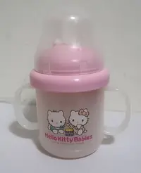 在飛比找Yahoo!奇摩拍賣優惠-Combi Hello Kitty 吸管學習杯/喝水訓練杯(