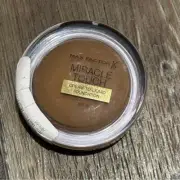 Max FactorX cream liquid foundation spf30 toasted almond 097