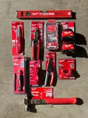 NEW 10 Milwaukee tool lot screwdriver knife hammer tape measure shock wave bits