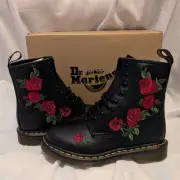Dr Doc Martens 1460 Vonda Floral Black Boots Red Roses Flowers Women's Size 7
