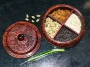 Wooden Spice Box / Wood Masala Spice Boxe Housewarming Gift, Christmas gift