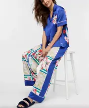 NEW PETER ALEXANDER NAVY FLORAL TILE POLY SATIN TOP & PANTS PJ SET L RRP$159.90