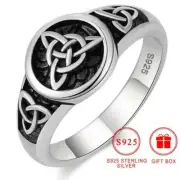 925 Sterling Silver Large 'Carved' Celtic Knot Unisex Signet Ring size N