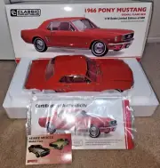 1:18 Classic Carlectables Ford Mustang 1966 Signal Flare Red 18804