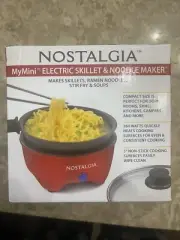 Nostalgia MyMini Noodle Cooker Electric Skillet & Noodle Maker (Red) NEW!