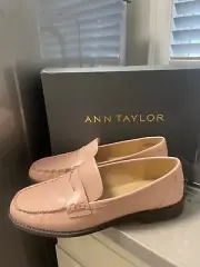 ANN TAYLOR WEEKEND LEATHER PENNY LOAFERS Pink Dune Size 9 1/2 NEW