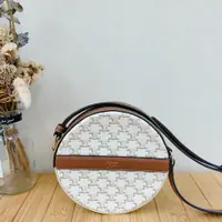 在飛比找PopChill優惠-[二手] Celine round purse on str