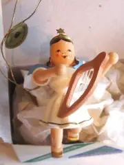 NIB Blank Kunsthandwerk Floating Angel Blue Wings with Harp/Leier Ornament