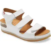 On Foot 201 Slingback Platform Sandal in Blanco at Nordstrom, Size 5Us