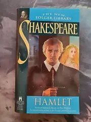 Hamlet by Shakespeare (1992 Folger Library Paperback Printing)