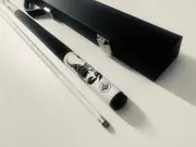Sting Scorpion White Graphite Pool Snooker Billiard Cue and Black Cue Case