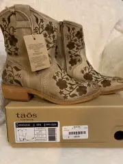 Taos Privilege Boots/ Stone/ Size 37/ $125