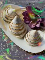 2 Tectus Pyramis Green Spiral Cut, Pointy Green White Seashell Cone, Real Beach