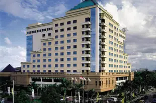 梅當昂格卡薩美爵大酒店Grand Mercure Medan Angkasa