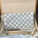 免運 LV 路易威登 DAMIER AZUR 帆布 白色棋盤格 配飾包 麻將包 腋下包 單肩包 N41207