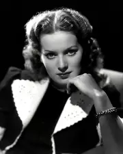 MAUREEN O'HARA LEGENDARY ACTRESS - 8X10 PUBLICITY PHOTO (ZY-027)