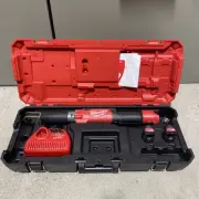 Milwaukee M12 FUEL Digital Torque Wrench Kit- (2465-22)