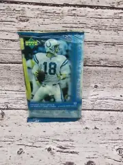 2000 Upper Deck Football Hobby Pack Sealed - Tom Brady RC ?