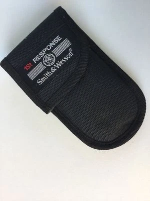Smith & Wesson black nylon sheath Pouch