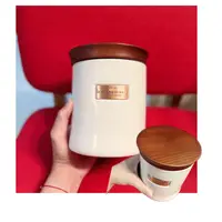 在飛比找蝦皮購物優惠-絕版質感奶油白色全新星巴克品牌實木儲物罐儲存罐密封罐/咖啡豆
