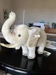 STEIFF African Elephant 1500 MADE Low Serial #’d 0023/1500 NWT Stuffed Plush