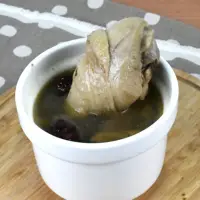 在飛比找momo購物網優惠-【好神】上品獨享雞腿雞湯6包組(麻油/四物-任選)