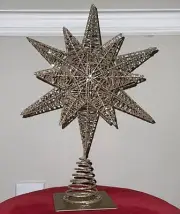 Pier 1 Champagne Gold Glitter Star Tree Topper