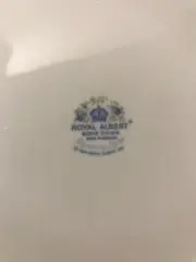 dinner set 1970 royal Albert bone china