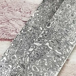 大馬士革鋼 夾鋼板原料 花紋鋼材料 已淬火已平磨 類型二 螺旋紋