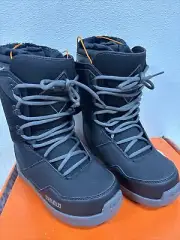 ThirtyTwo Shifty Snowboard Boots - Women's - 8 / Black #5C3