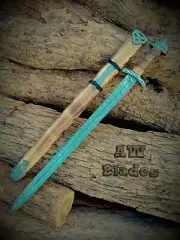 Hand Forged Damascus Steel Viking Norsemen Sword Battle Ready Medieval Sword