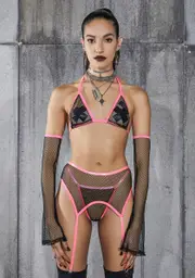 [DARKER WAVS] Snare Pink Piping Fishnet 4-Piece Garter Set