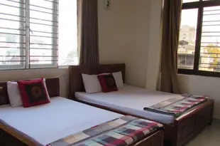 越南下龍百諧酒店Viet Nhat Halong Hotel - Bai Chay