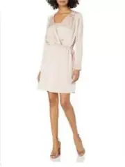 BCBG MAX AZRIA NWT $198 Blouson Drawstring Waist Dress in Gardenia Size Medium
