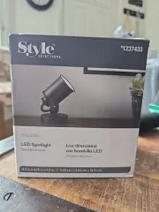 Style Selections 5.5 LED Spotlight, Accent Light Or Wall Mounted