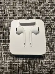 Apple EarPods Earphones iPhone 13 11 12 XS Max XR 8 7 6 Remote Mic New Original