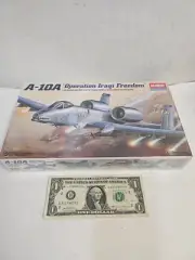 Academy 12402 A-10A Warthog 'Operation Iraqi Freedom' 1/72 Scale - NEW SEALED