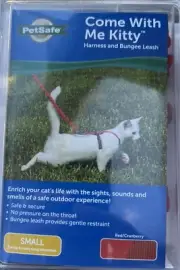 PetSafe "COME WITH ME KITTY" Cat Harness and Bungee Leash RED/Cranberry Small