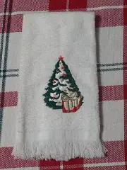 Vintage Christmas Tree Fringe Hand Towel Fingertip Embroidered Presents White