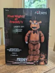 Five Nights at Freddy's Freddy Halloween Inflatable - 6-1/2' Animated 77" Rubies