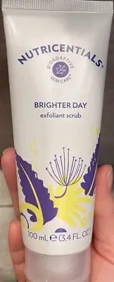 Nu Skin NuSkin Nutricentials Bioadaptiv BRIGHTER DAY ExfoliantScrub Extra Gentle