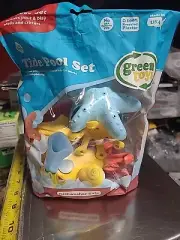 Green Toys Tide Pool Set - 6 Piece Set pour and play shells water play
