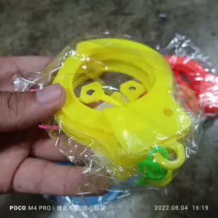 爛貨不要買 彩色 手銬 玩具 品質不佳 道具 裝飾品 兒童用 塑膠手銬 銬手 警察 小偷 犯人 家家酒