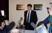 Jonathan Davies during a press conference after signing for Widne - Old Photo