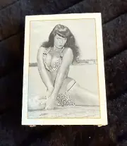 BUNNY YEAGER'S BETTIE PAGE (1994) Complete 50 Card Set JUNGLE PINUP Theme Photos