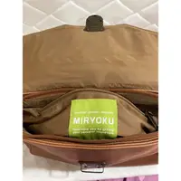 在飛比找蝦皮購物優惠-日本MIRYOKU真皮牛皮側背包後背包（三用）