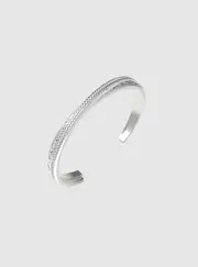 GUESS Women's Silver Matelasse Pave Bangle
